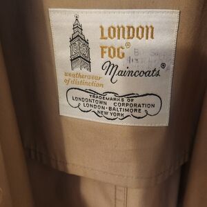 London Fog Classic Tan Water-Resistant Trench Coat-Vintage
